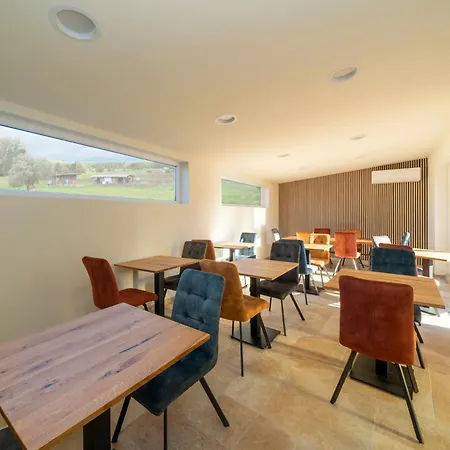 La Clef Des Songes Bed & Breakfast