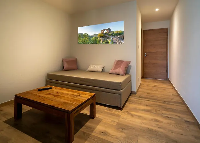 La Clef Des Songes Bed & Breakfast